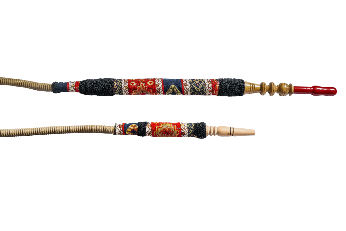 Ein handgefertigter, traditioneller XXL Lederschlauch für deine Shisha. 