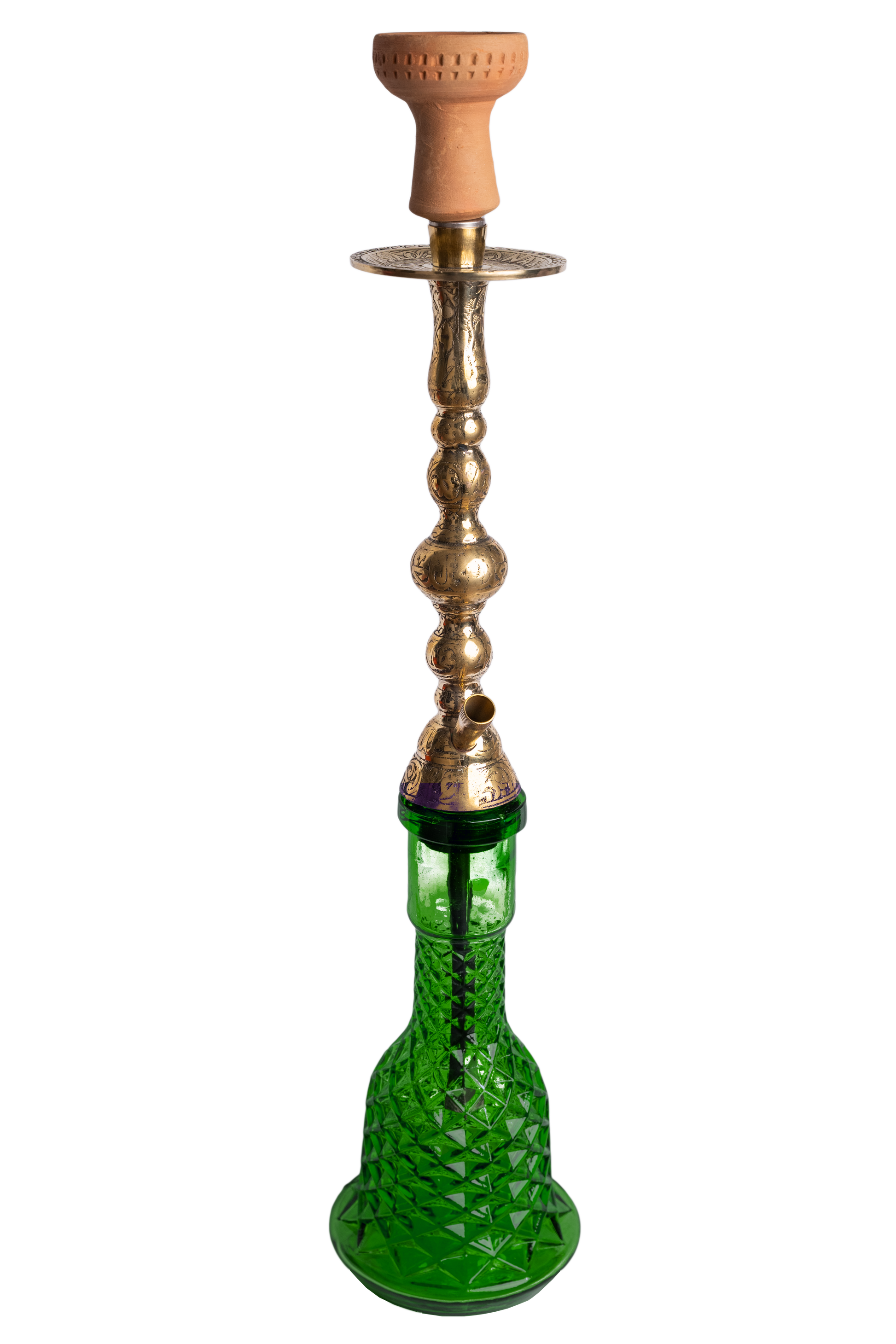 Eine traditionelle Shisha von Elmas Originale, handgefertigt aus Messing und mit grüner Bowl.